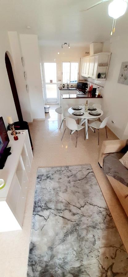 Cozy & Bright Apartment, Villamartin, Orihuela Costa Esterno foto