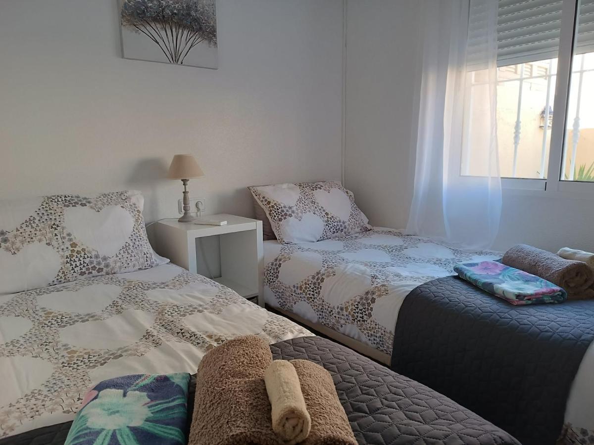Cozy & Bright Apartment, Villamartin, Orihuela Costa Esterno foto